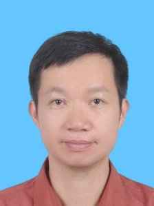 钟启恩.png
